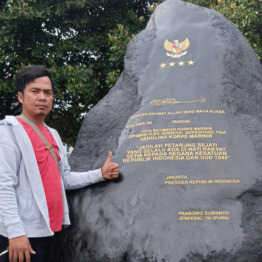 Batu Nisan & Kijing